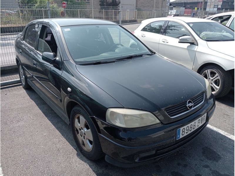 opel astra g berlina del año 2002