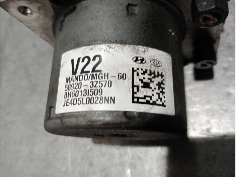 Recambio de abs para hyundai i40 style blue referencia OEM IAM 589203Z570 BE6003I507 BH6013I509