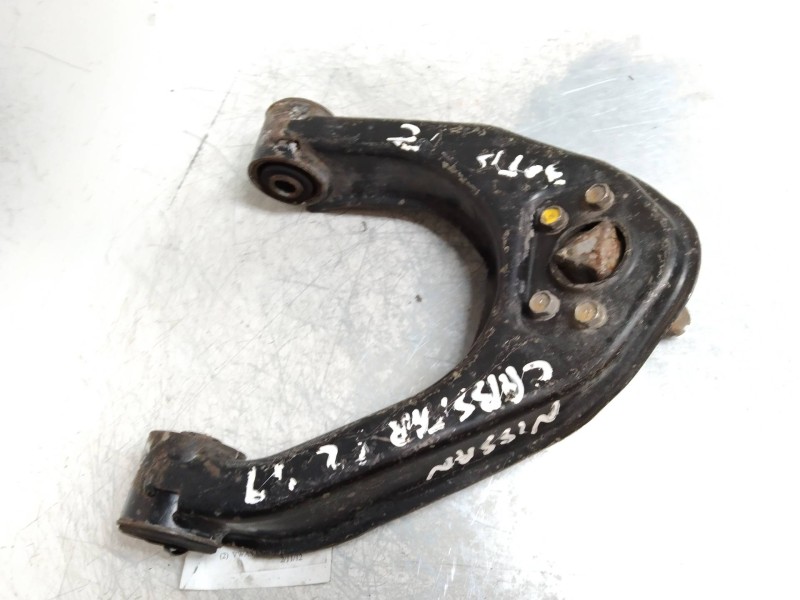 Recambio de brazo suspension superior delantero izquierdo para nissan cabstar e 3.0 d referencia OEM IAM   