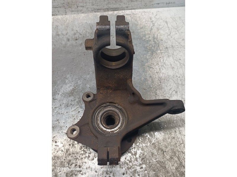 Recambio de mangueta delantera derecha para peugeot 206 berlina xr referencia OEM IAM   