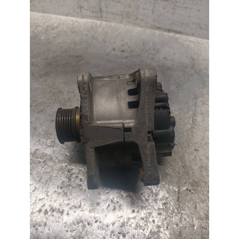 Recambio de alternador para renault megane ii berlina 5p confort dynamique referencia OEM IAM 8200588648A TG11C055 2543439B
