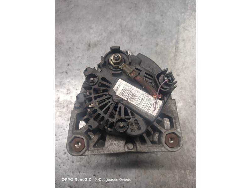 Recambio de alternador para renault megane ii berlina 5p confort dynamique referencia OEM IAM 8200588648A TG11C055 2543439B