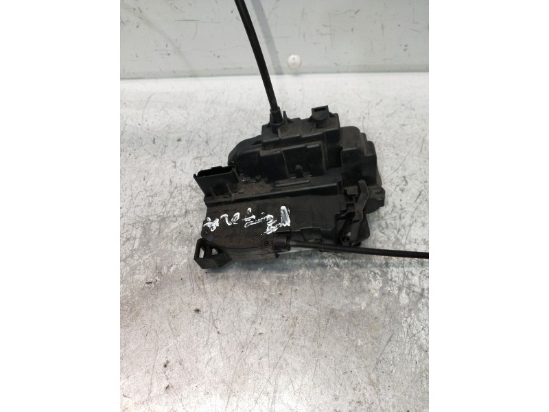 Recambio de motor cierre centralizado trasero izquierdo para renault megane iii sport tourer dynamique referencia OEM IAM   5P