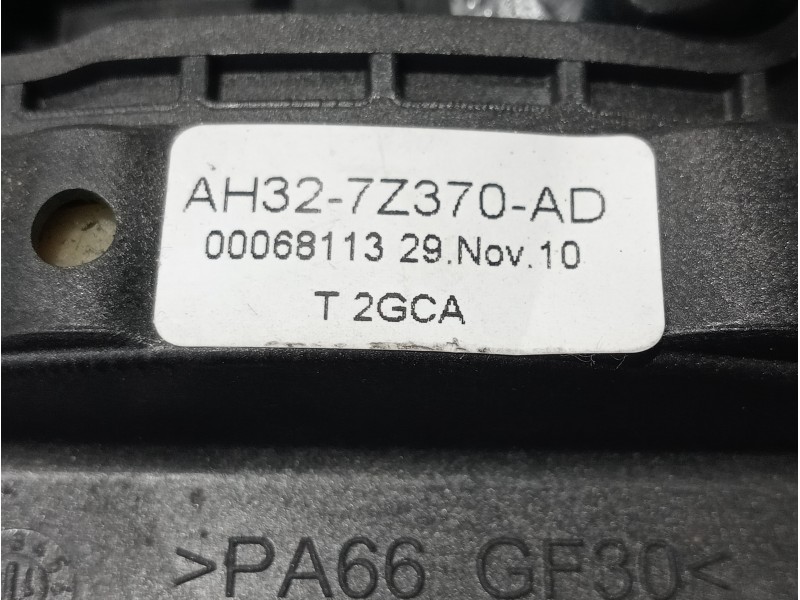 Recambio de palanca cambio para land rover range rover sport v6 td s referencia OEM IAM AH327Z370AD  