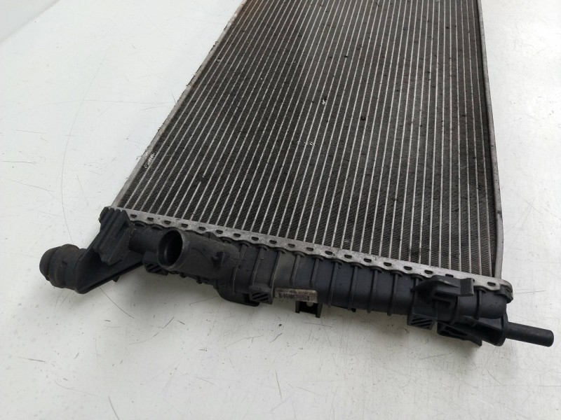 Recambio de radiador agua para ford c-max (cb3) 1.8 flexifuel cat referencia OEM IAM 3M5H8005RK  