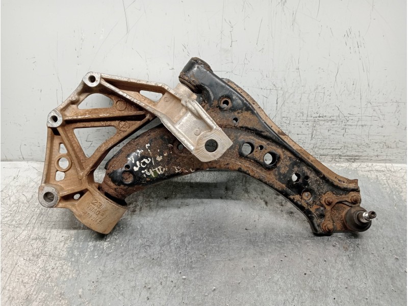 Recambio de brazo suspension inferior delantero derecho para volkswagen polo (9n1) conceptline referencia OEM IAM   