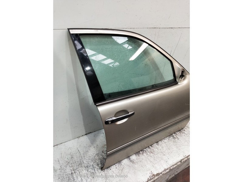 Recambio de puerta delantera derecha para mercedes clase e (w210) berlina diesel 300 diesel (210.020) referencia OEM IAM   