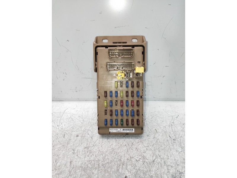 Recambio de caja reles / fusibles para subaru tribeca b9 classic referencia OEM IAM 82201XA06A  