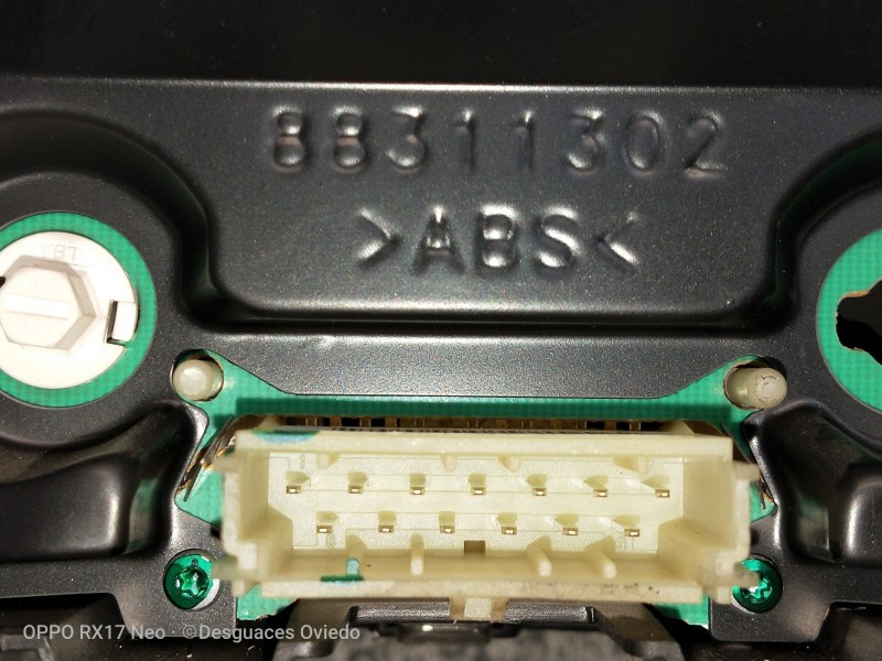 Recambio de cuadro instrumentos para opel corsa c cosmo referencia OEM IAM 13173347WA 110008988026 0206040212016