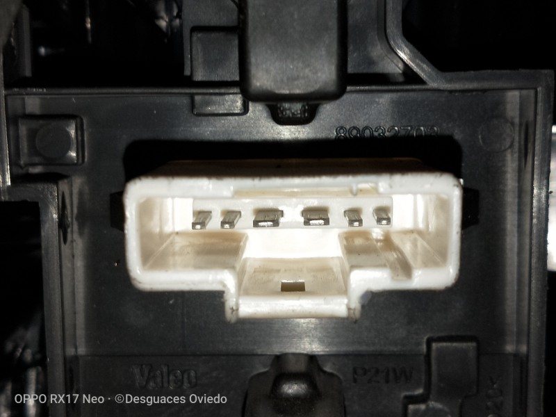 Recambio de piloto trasero derecho para citroen c5 berlina lx (e) referencia OEM IAM 89034070 VER FOTO ROTO POR DENTRO