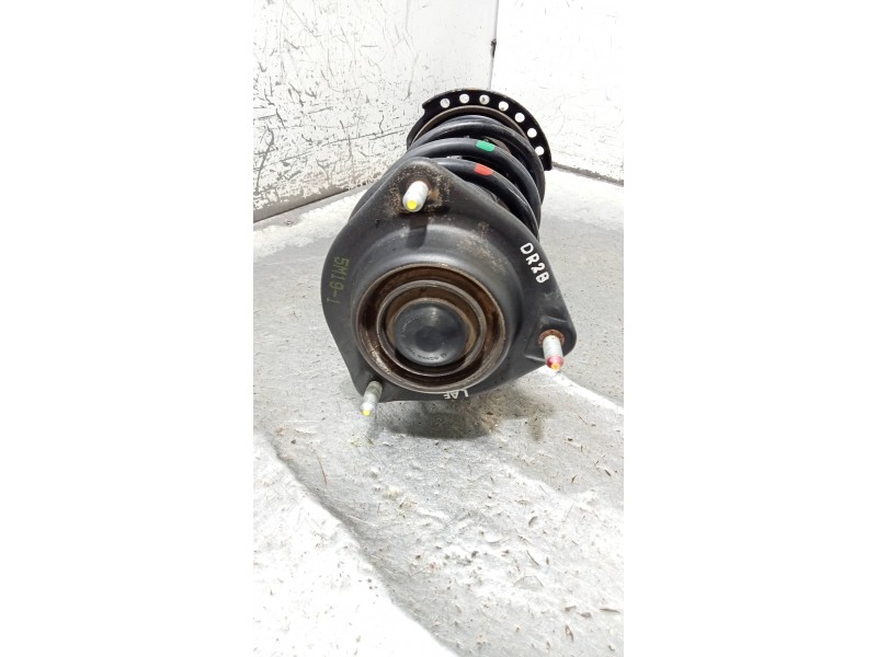 Recambio de amortiguador delantero derecho para ssangyong tivoli 1.6 turbodiesel cat referencia OEM IAM 44320235100  