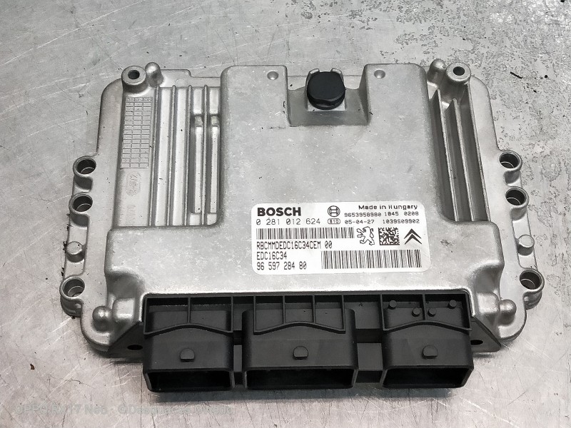 Recambio de centralita motor uce para citroen c5 berlina lx (e) referencia OEM IAM 9659728480 0281012624 EDC16C34