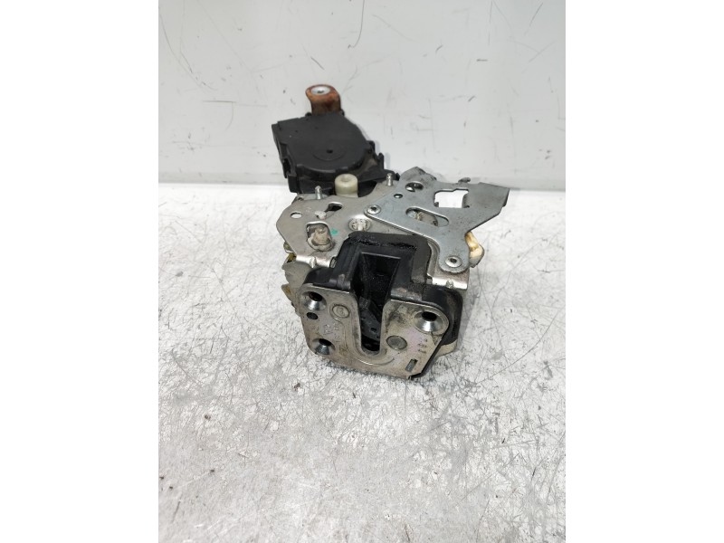 Recambio de motor cierre centralizado trasero derecho para subaru tribeca b9 classic referencia OEM IAM   5P