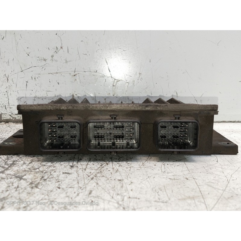 Recambio de centralita motor uce para renault clio ii fase ii (b/cb0) authentique referencia OEM IAM 820021348 HOM8200222917 