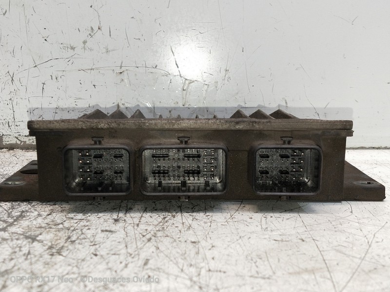 Recambio de centralita motor uce para renault clio ii fase ii (b/cb0) authentique referencia OEM IAM 820021348 HOM8200222917 