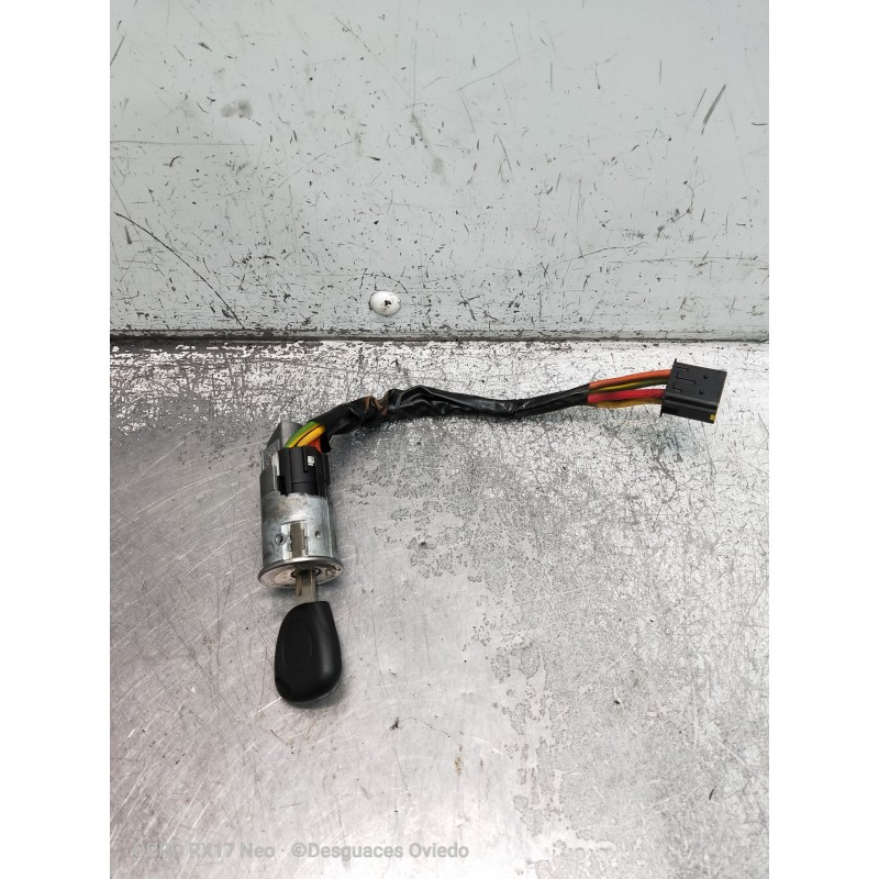 Recambio de conmutador de arranque para renault clio ii fase ii (b/cb0) authentique referencia OEM IAM   