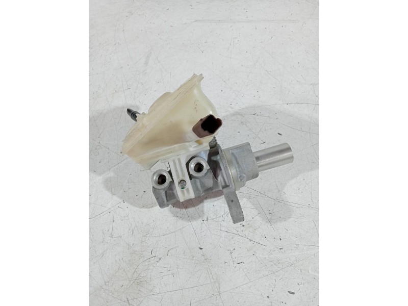 Recambio de bomba freno para citroen c4 lim. collection referencia OEM IAM 0204051007  