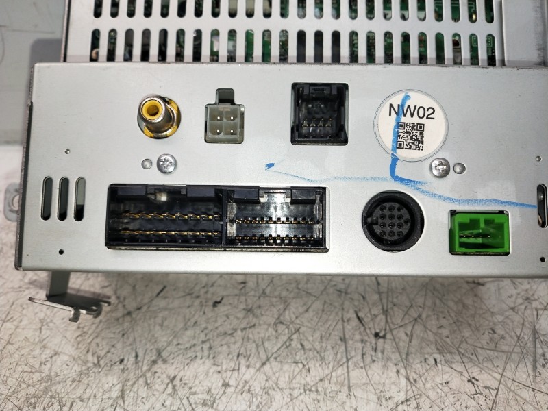 Recambio de pantalla multifuncion para subaru tribeca b9 classic referencia OEM IAM 86281XA02A  