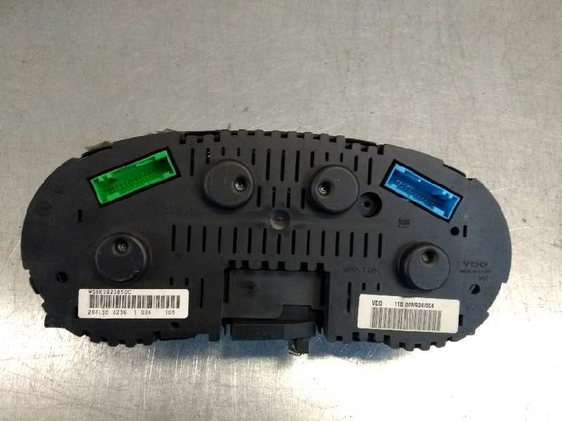 Recambio de cuadro instrumentos para seat ibiza (6k1) stella referencia OEM IAM 110008924004 W06K0920850C 