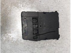 Recambio de caja reles / fusibles para renault scenic ii authentique referencia OEM IAM 8200525384 S118400150D 