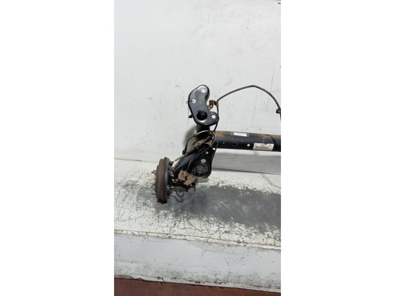 Recambio de puente trasero para ford fiesta (ccn) 1.25 16v cat referencia OEM IAM   TAMBOR / ABS