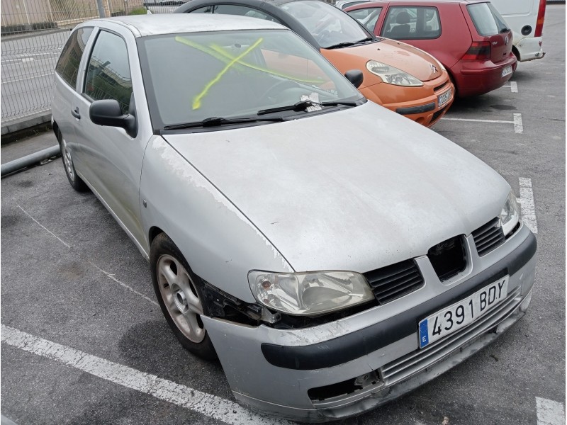 seat ibiza (6k1) del año 2001