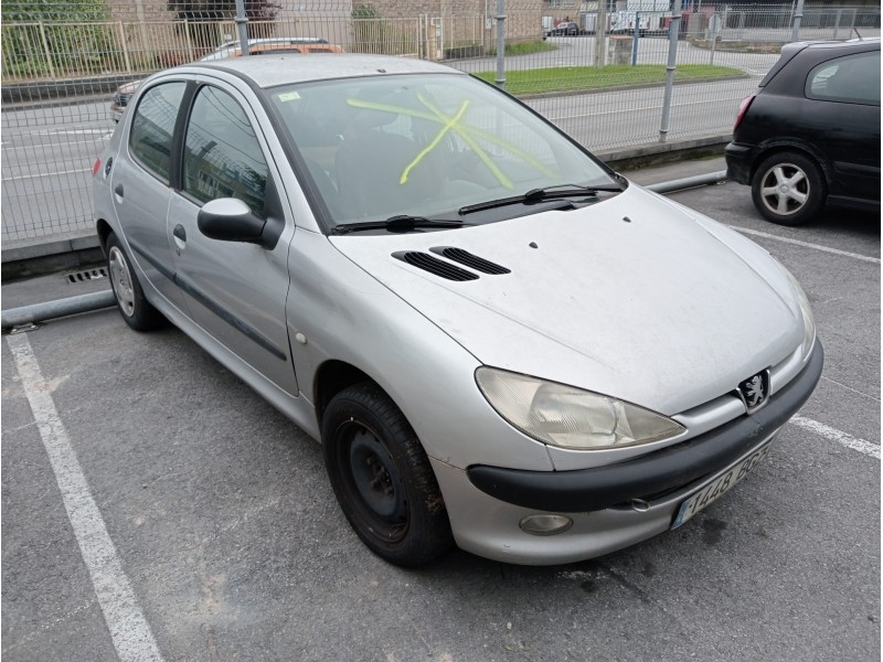 peugeot 206 berlina del año 1950