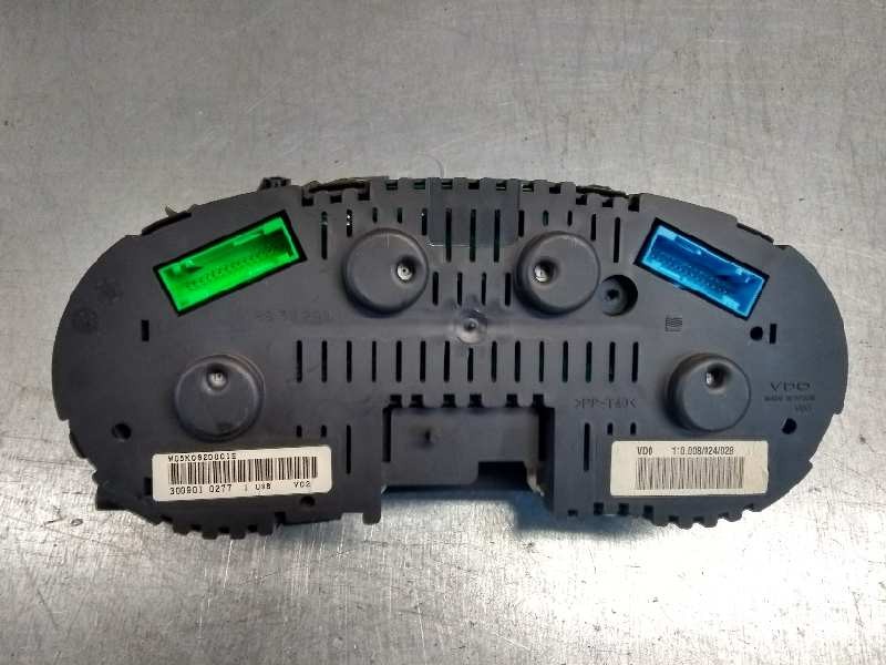 Recambio de cuadro instrumentos para seat cordoba berlina (6k2) 1.9 tdi referencia OEM IAM 110008924028 W06K0920801E 