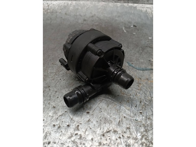 Recambio de bomba agua para opel mokka electrico referencia OEM IAM 0392024023 9827567880 