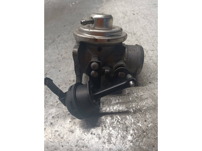 Recambio de valvula egr para seat toledo (1m2) select referencia OEM IAM 038129637  