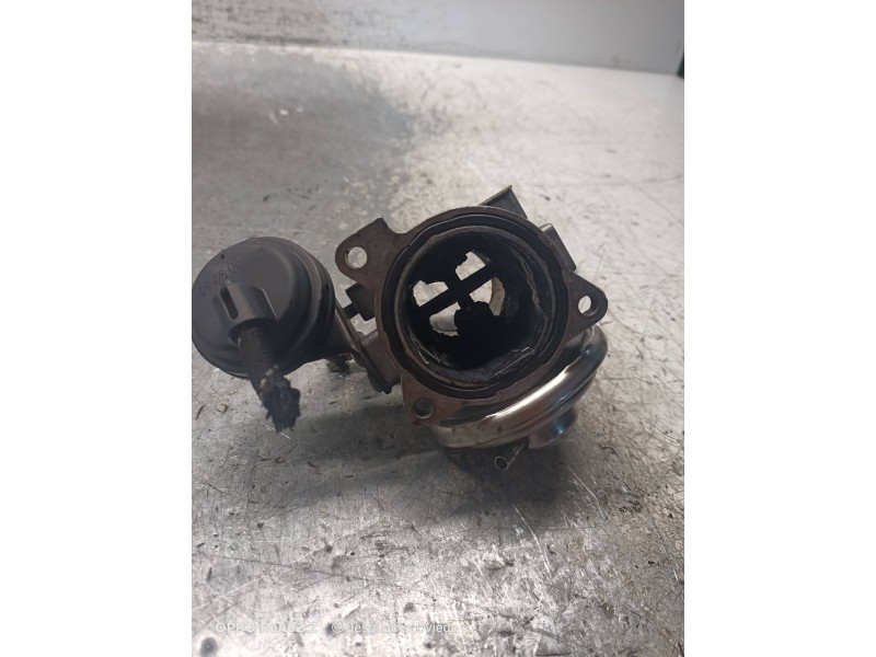 Recambio de valvula egr para seat toledo (1m2) select referencia OEM IAM 038129637  