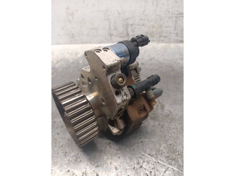 Recambio de bomba inyeccion para renault scenic ii authentique referencia OEM IAM 0445010075 8200108225 
