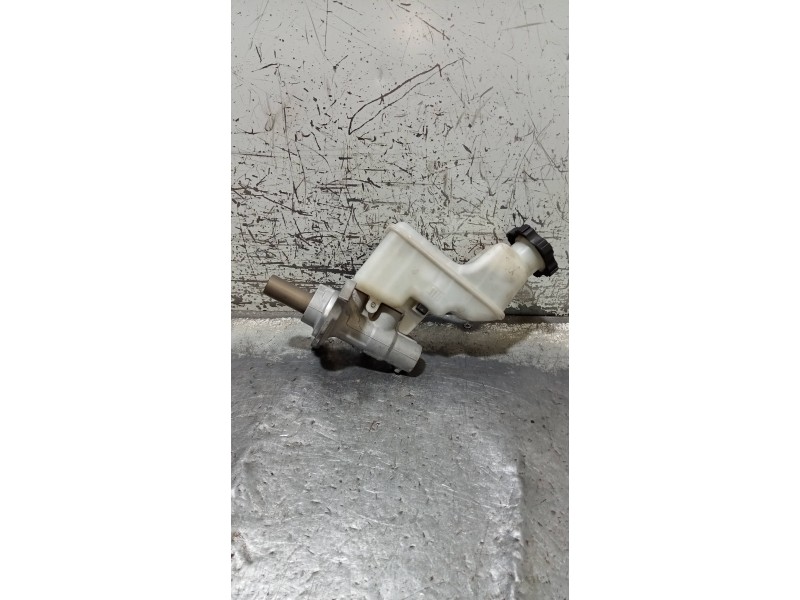 Recambio de bomba freno para ssangyong tivoli 1.6 turbodiesel cat referencia OEM IAM   