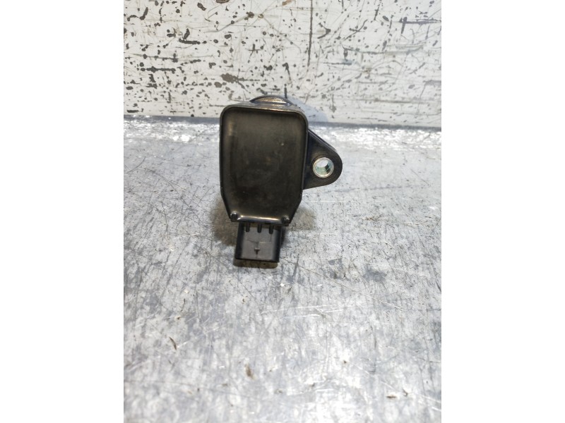 Recambio de bobina encendido para kia stonic (ybcuv) concept referencia OEM IAM 2730104110  