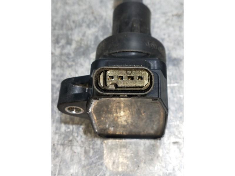 Recambio de bobina encendido para kia stonic (ybcuv) concept referencia OEM IAM 2730104110  