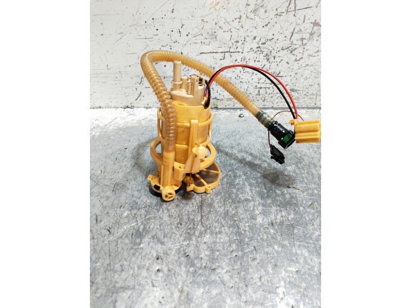 Recambio de bomba combustible para bmw serie 7 (f01/f02) 740d xdrive referencia OEM IAM   