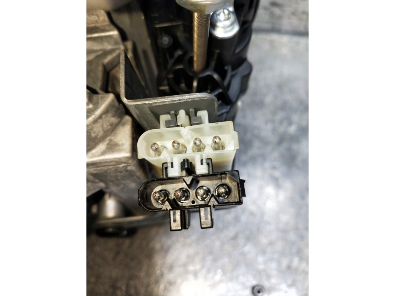 Recambio de columna direccion para bmw serie 7 (f01/f02) 740d xdrive referencia OEM IAM P10768701  