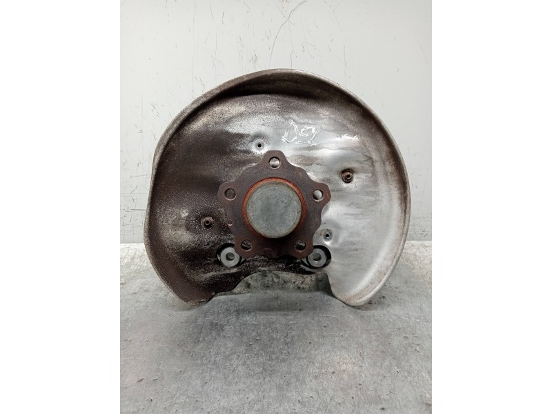 Recambio de mangueta trasera derecha para audi a6 berlina (4a2) 40 tdi design referencia OEM IAM 4K0505460C  