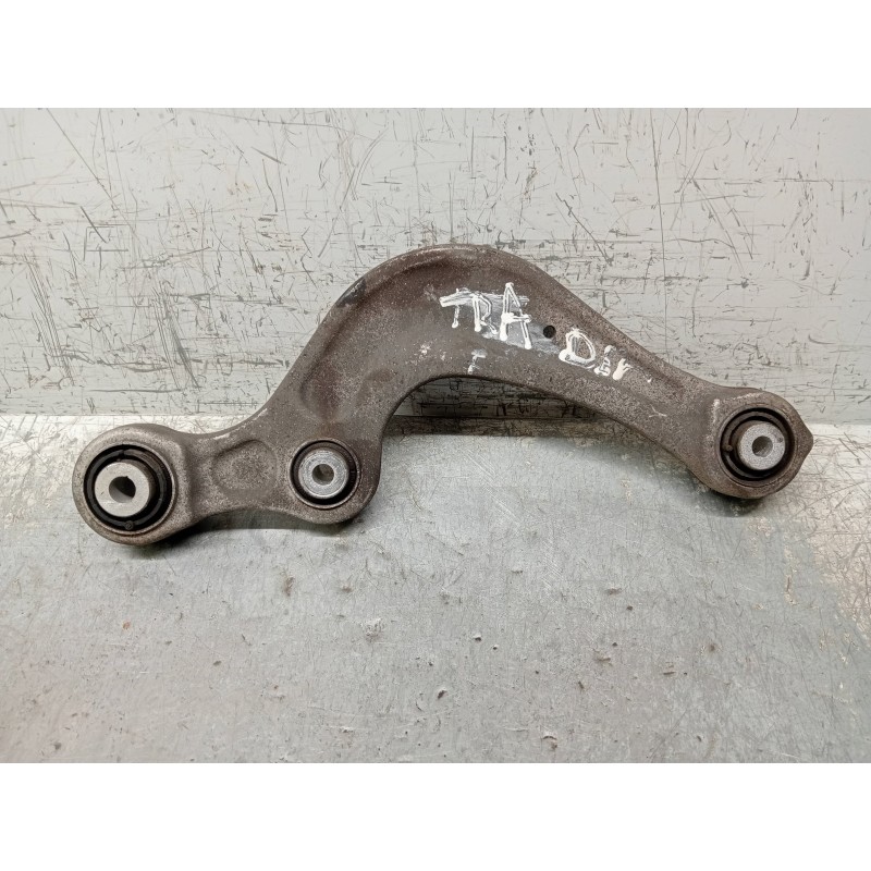 Recambio de brazo suspension superior trasero derecho para audi a6 berlina (4a2) 40 tdi design referencia OEM IAM 4M0505361G  