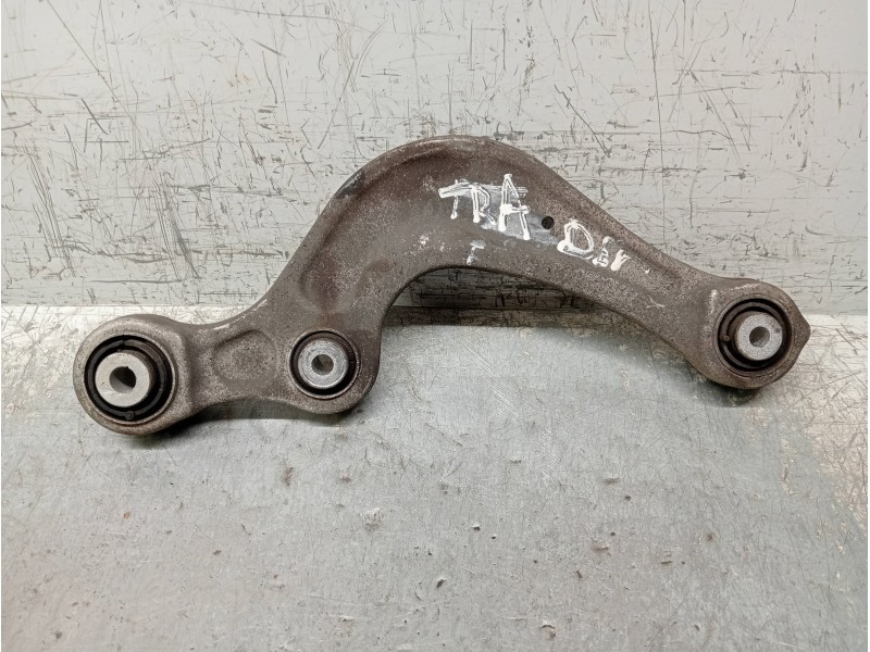 Recambio de brazo suspension superior trasero derecho para audi a6 berlina (4a2) 40 tdi design referencia OEM IAM 4M0505361G  