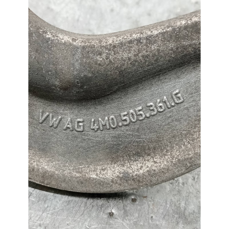 Recambio de brazo suspension superior trasero izquierdo para audi a6 berlina (4a2) 40 tdi design referencia OEM IAM 4M0505361G  