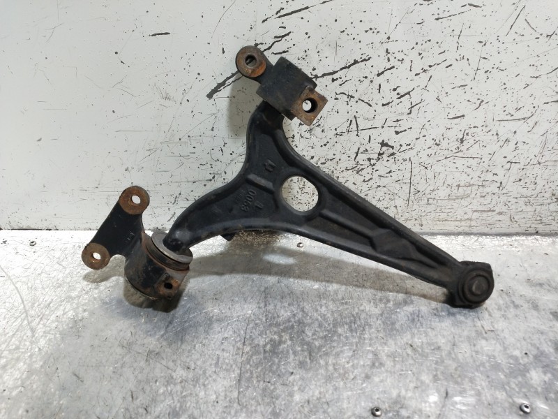 Recambio de brazo suspension inferior delantero izquierdo para peugeot expert kasten furg. referencia OEM IAM   