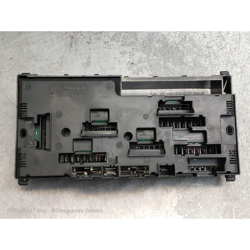 Recambio de caja reles / fusibles para bmw serie 7 (f01/f02) 740d xdrive referencia OEM IAM 217033442E 923442101 06021101527324
