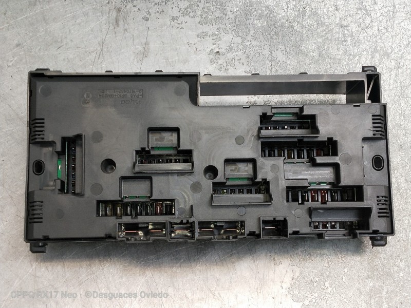 Recambio de caja reles / fusibles para bmw serie 7 (f01/f02) 740d xdrive referencia OEM IAM 217033442E 923442101 06021101527324
