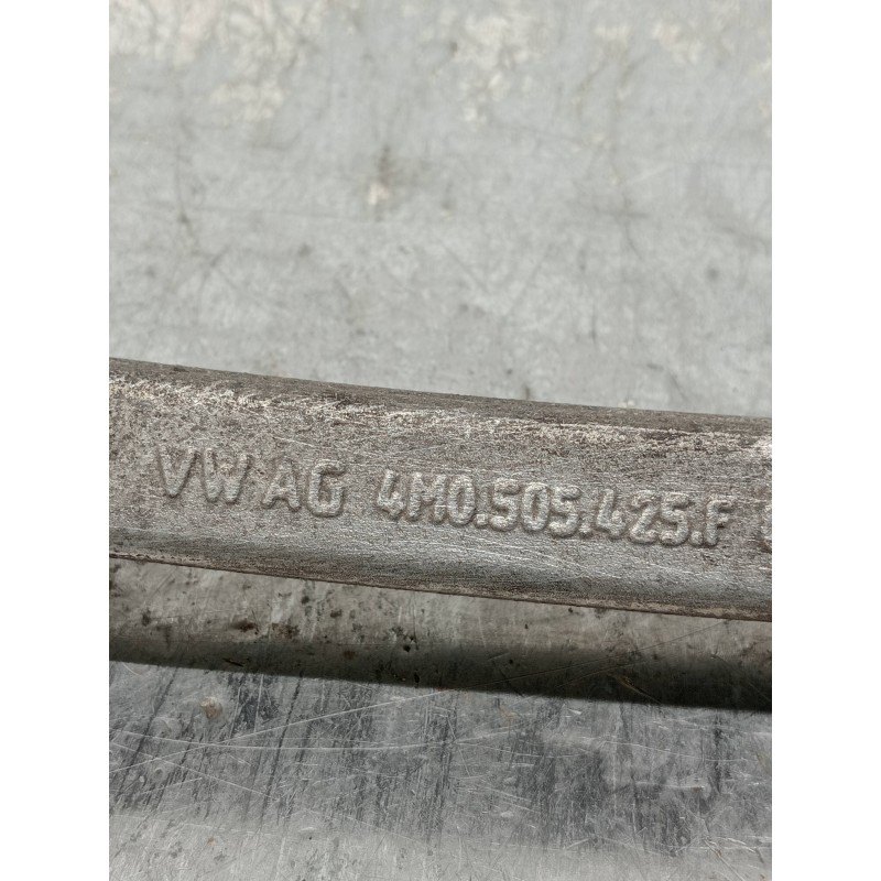 Recambio de brazo suspension inferior trasero izquierdo para audi a6 berlina (4a2) 40 tdi design referencia OEM IAM 4M0505425F  