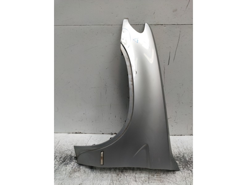 Recambio de aleta delantera izquierda para bmw x5 (e53) 3.0d referencia OEM IAM   