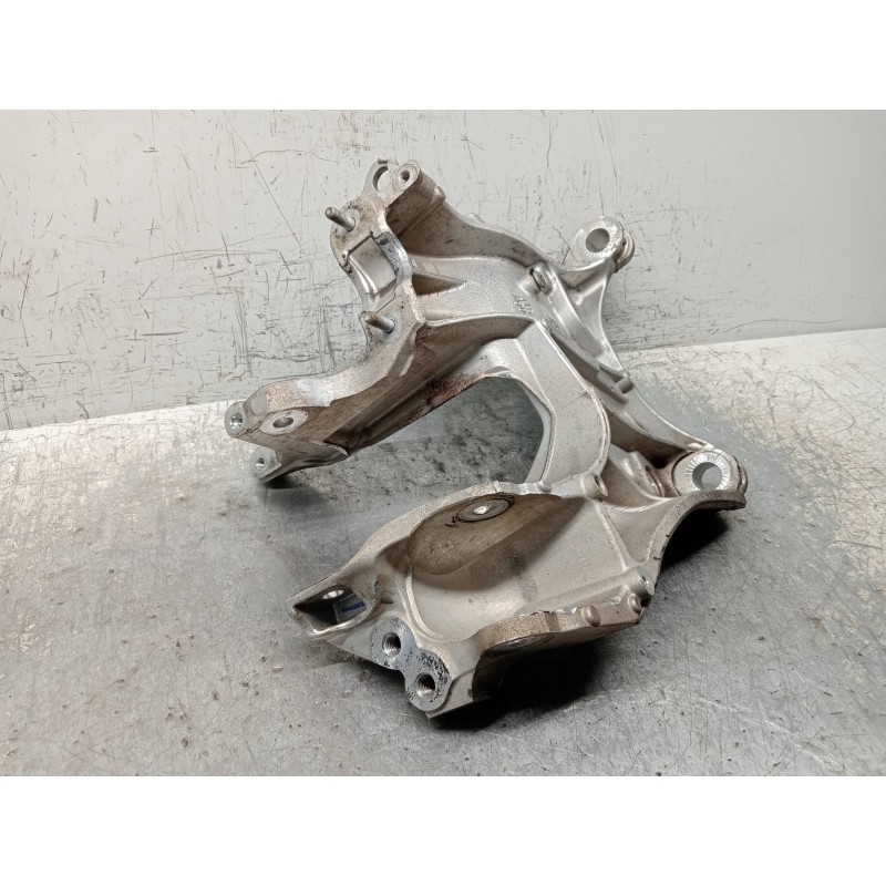 Recambio de brazo suspension inferior delantero izquierdo para audi a6 berlina (4a2) 40 tdi design referencia OEM IAM 80A399295 