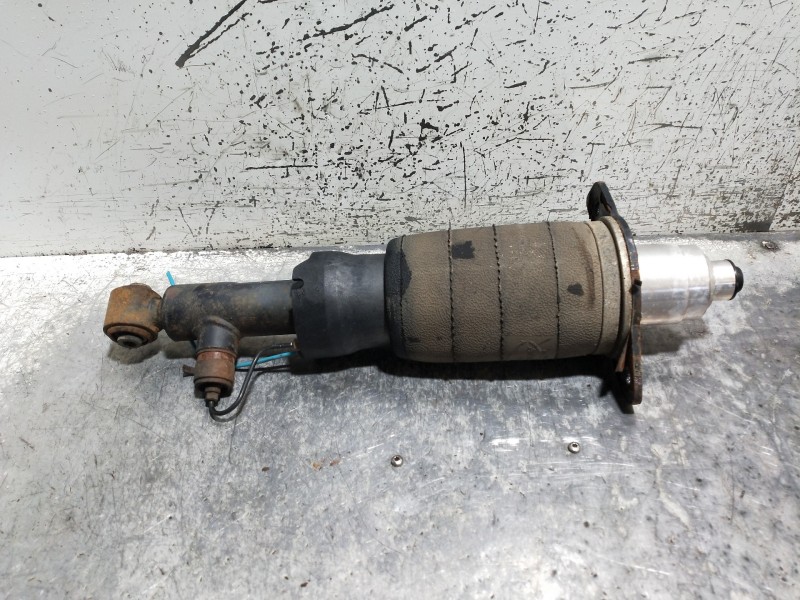 Recambio de amortiguador trasero derecho para audi allroad quattro (4b5) 2.5 tdi (132kw) referencia OEM IAM 4Z7616020  