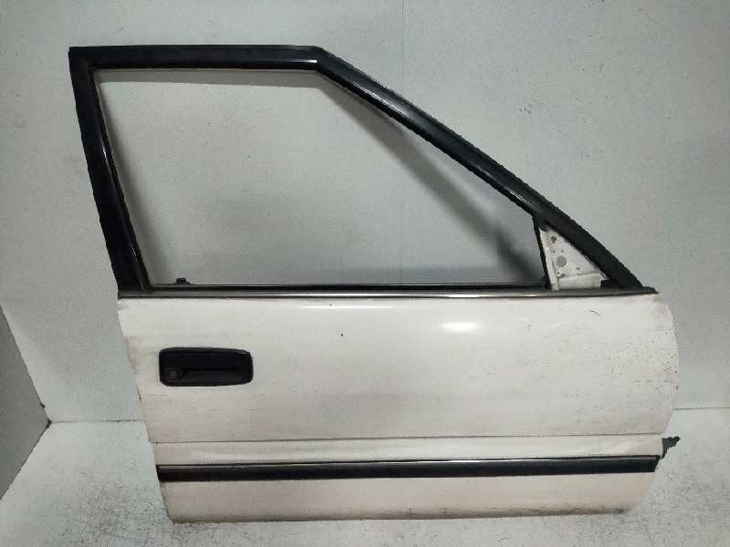 Recambio de puerta delantera derecha para toyota corolla 1.6 referencia OEM IAM  5P 