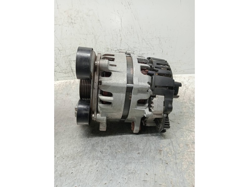 Recambio de alternador para audi a6 berlina (4a2) 40 tdi design referencia OEM IAM 04L903018  